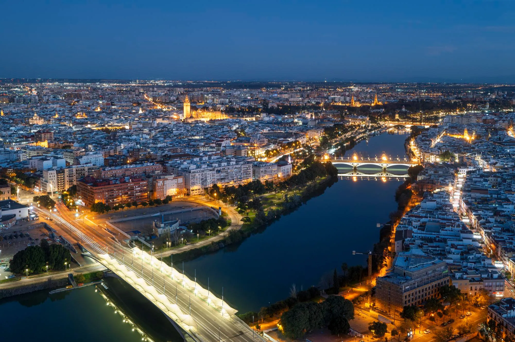 Nantes at night